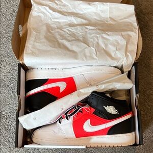 *NEW IN BOX* Boys Nike Air Jordan 1 Mid - InfraRed, Black, and White